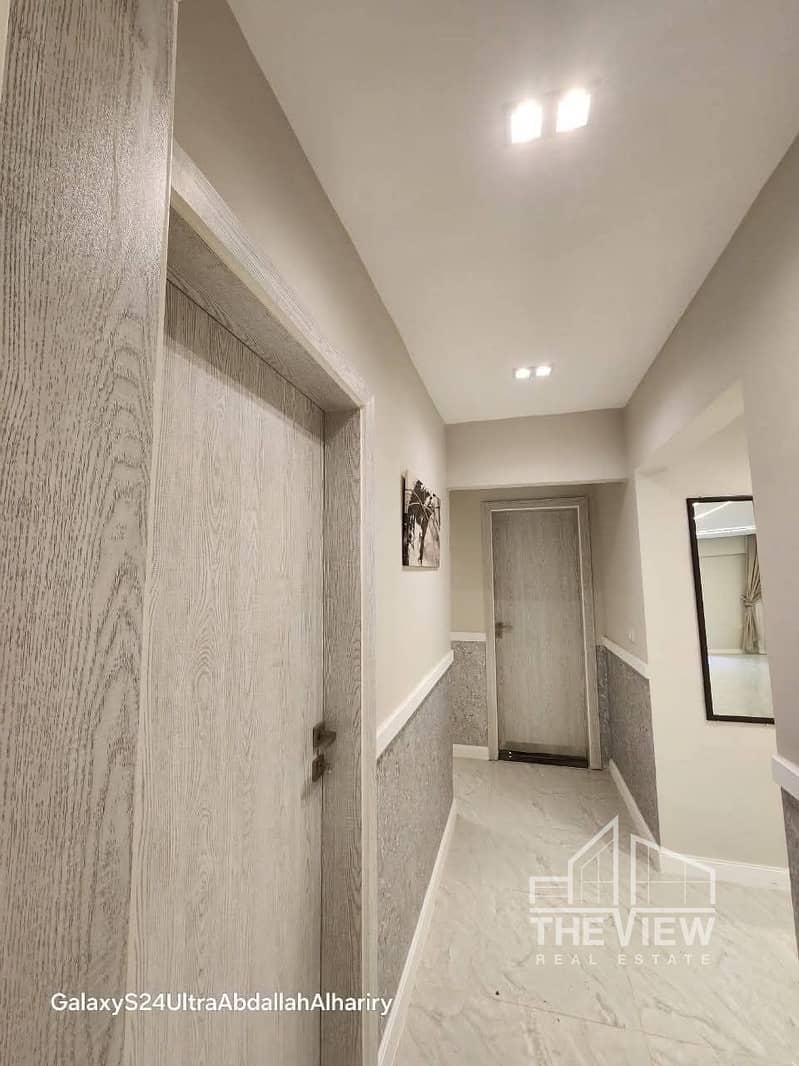 6 WhatsApp Image 2025-11-23 at 21.39. 29_bf70b08e. jpg