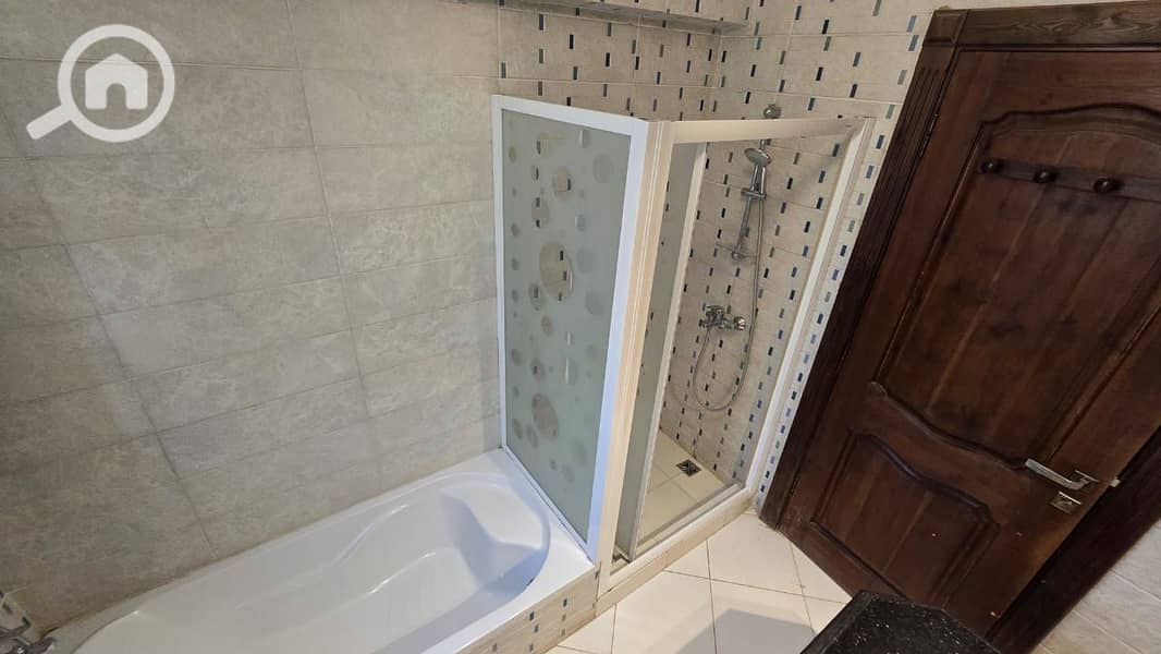 7 WhatsApp Image 2025-11-22 at 4.19. 52 PM (4). jpeg