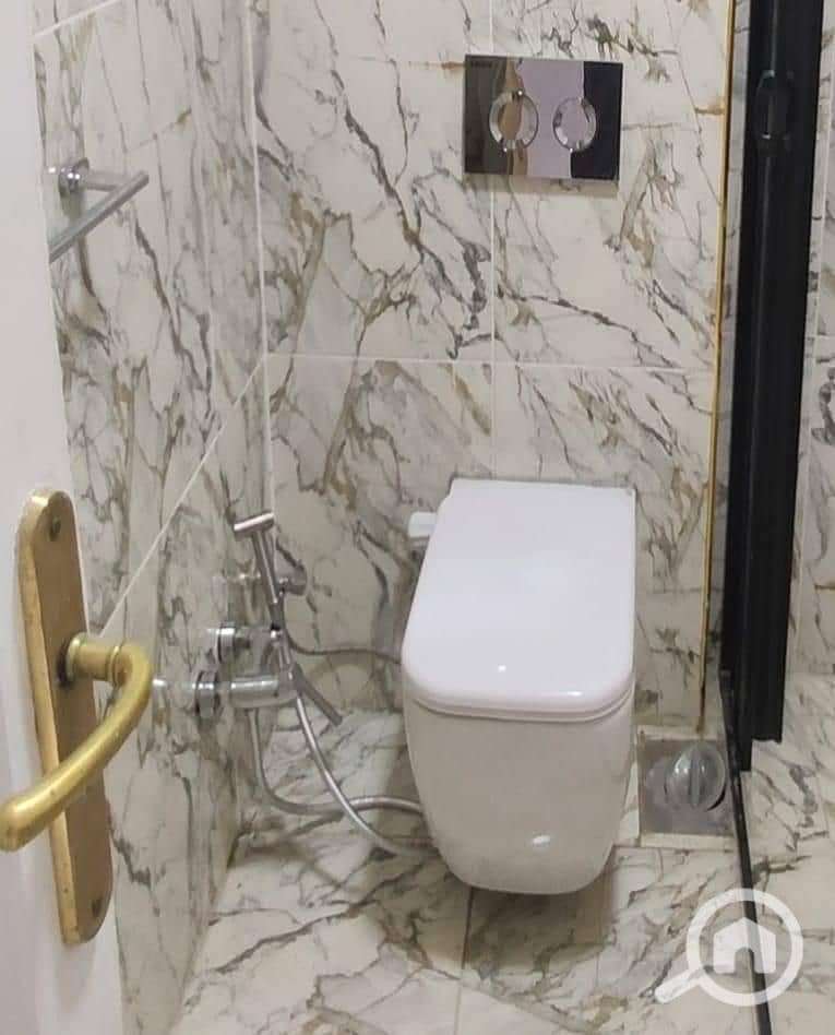 10 WhatsApp Image 2025-11-23 at 10.37. 42 PM (2). jpeg