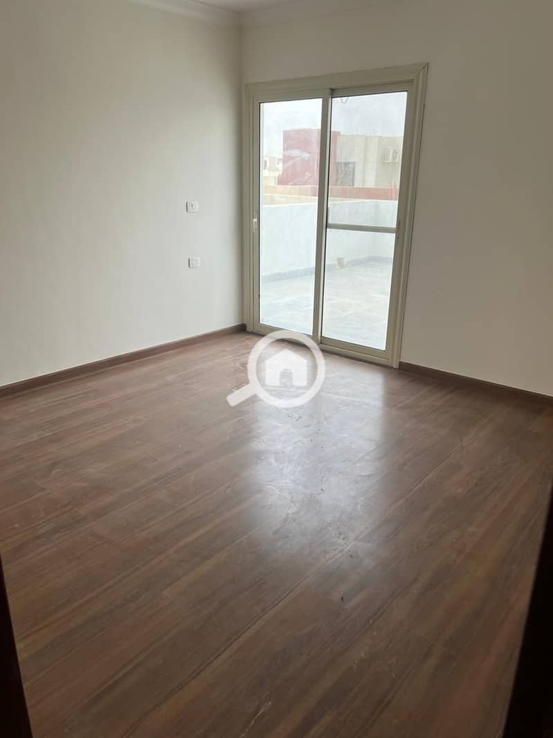 4 WhatsApp Image 2025-11-22 at 10.53. 42 PM (1). jpeg