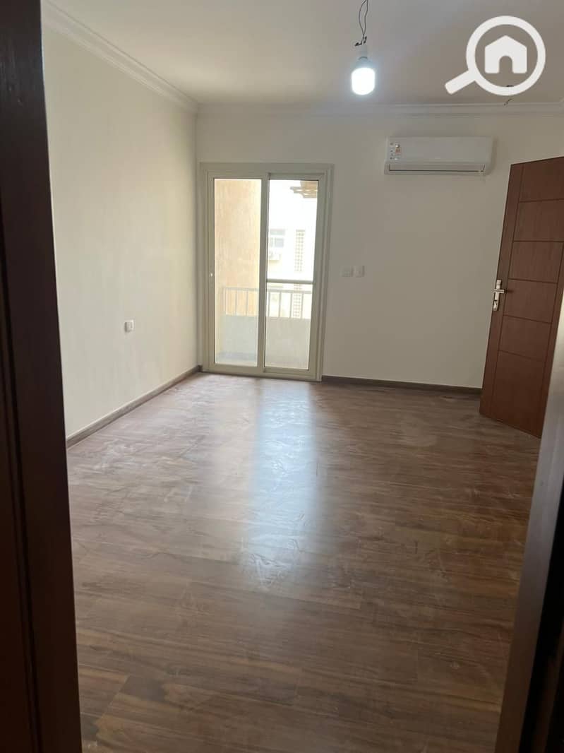 5 WhatsApp Image 2025-11-22 at 10.53. 41 PM (2). jpeg