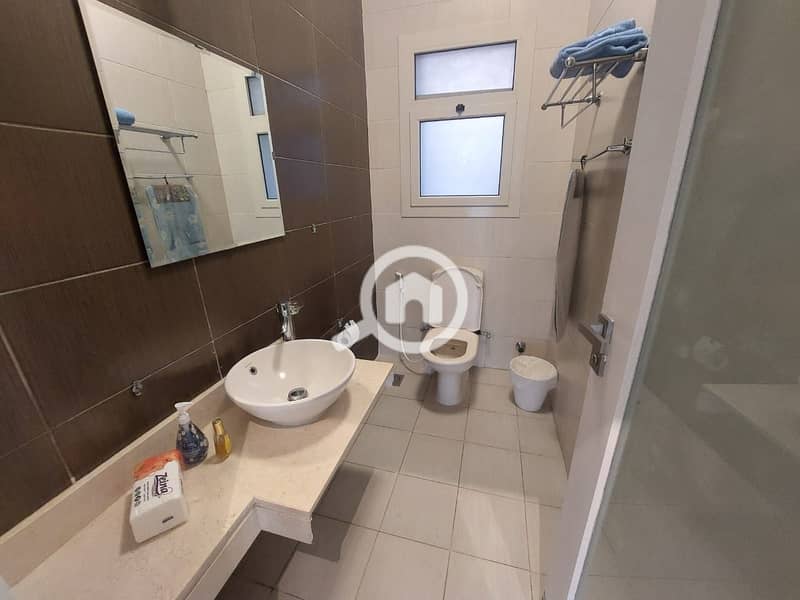 11 WhatsApp Image 2025-11-23 at 7.05. 43 PM. jpeg