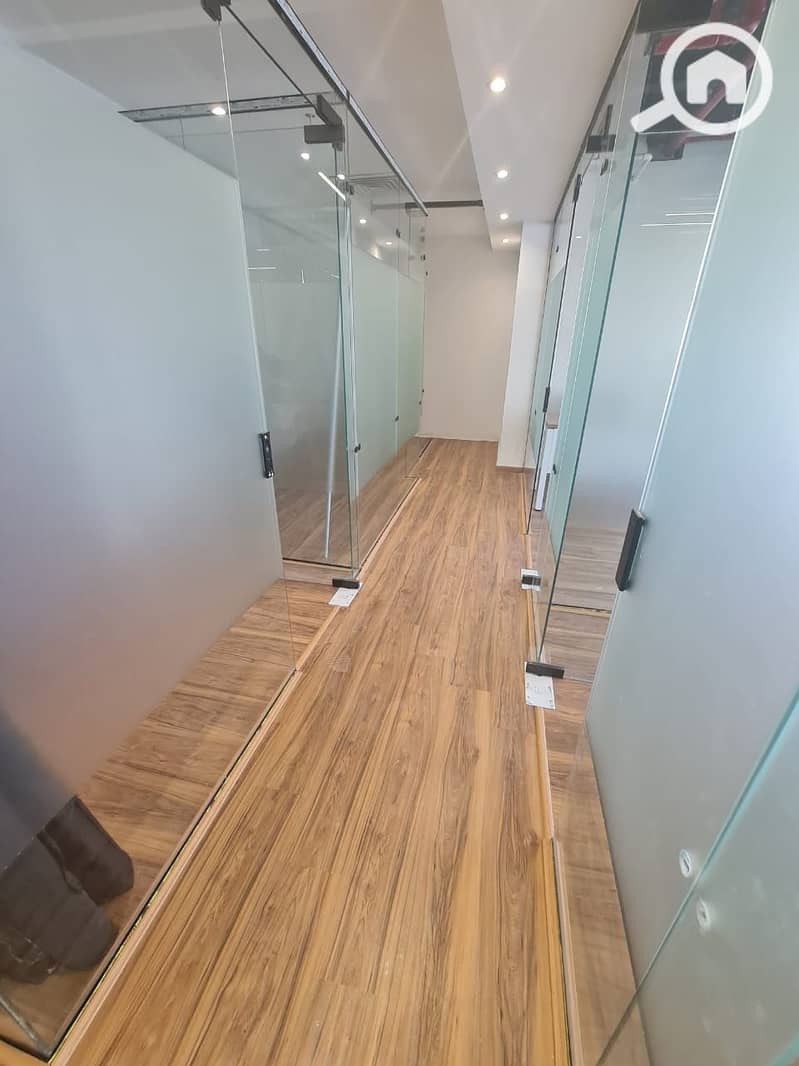 4 WhatsApp Image 2025-11-23 at 7.35. 32 PM (1). jpeg