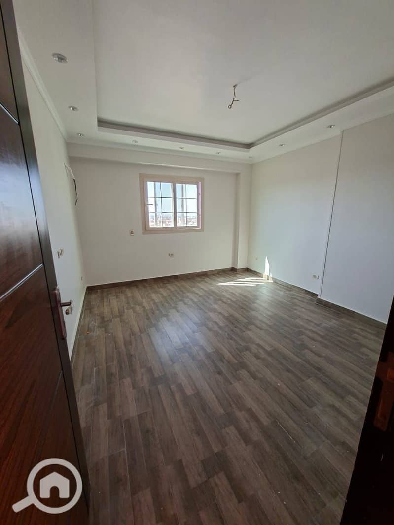 4 WhatsApp Image 2025-11-23 at 10.46. 49 PM. jpeg