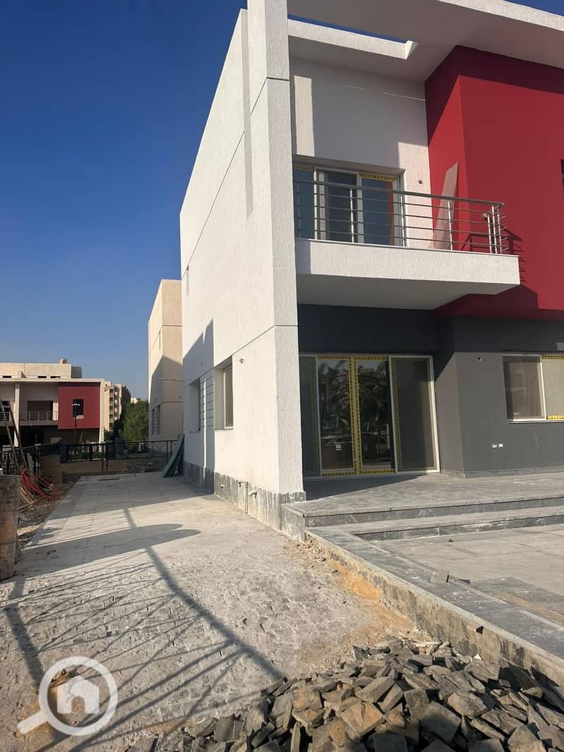 6ccf400f-1084-4573-9ab1-1d8221df1935. jpg 6ccf400f-1084-4573-9ab1-1d8221df1935. jpg