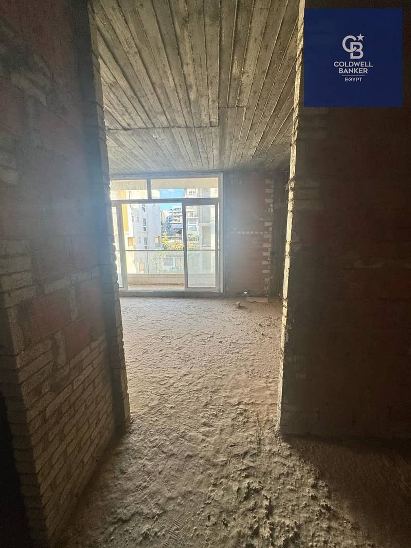 10 WhatsApp Image 2025-11-22 at 13.54. 07_638ed3b9. jpg