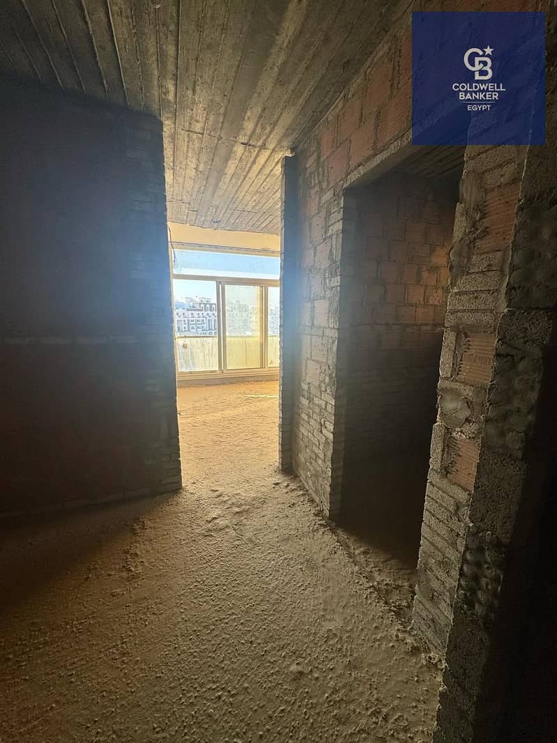 12 WhatsApp Image 2025-11-22 at 13.54. 05_c8d196cc. jpg