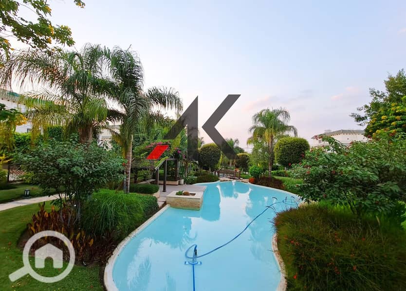 10 bdf212db-0219-4a24-af97-651fa7cd9132_InPixio. jpg