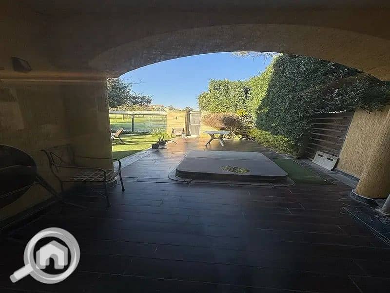 10 994de479-7c19-4fe0-bf17-85ddbc2fd320. jpeg