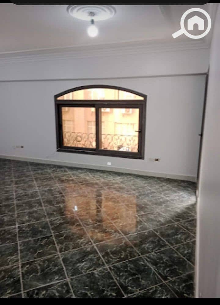 2 39304cdd-9d3b-4b44-8b9e-59a02eda3d20. jpeg