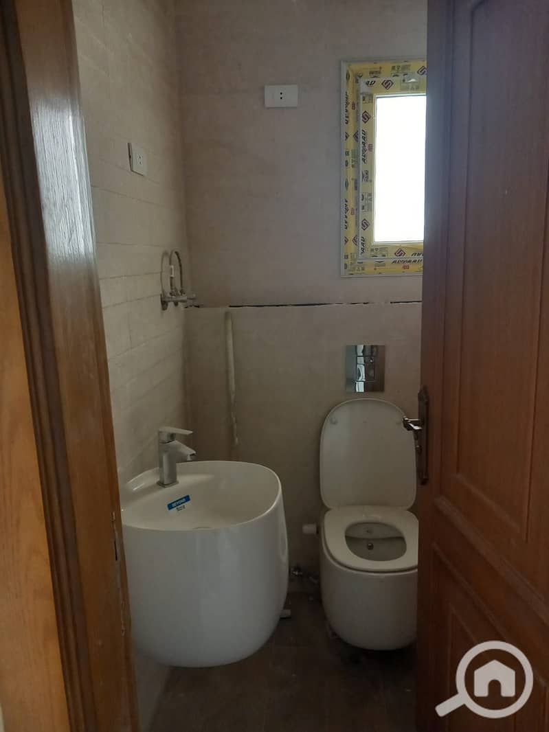 11 صورة واتساب بتاريخ 1446-12-02 في 17.27. 35_92265c86. jpg