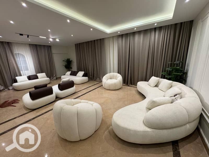 15 IMG-20250924-WA0725. jpg