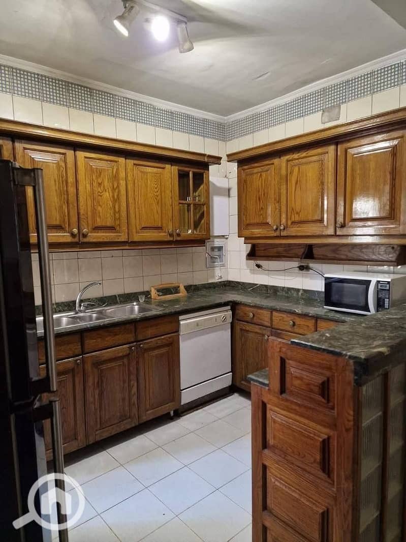 4 2ef4389a-6c91-4e68-9a2b-28d5054da356. jpeg