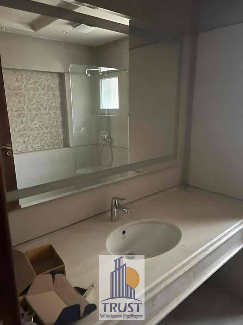 3 ca8d8651-6220-4afc-a04d-cdd2c673f8dd. jpg