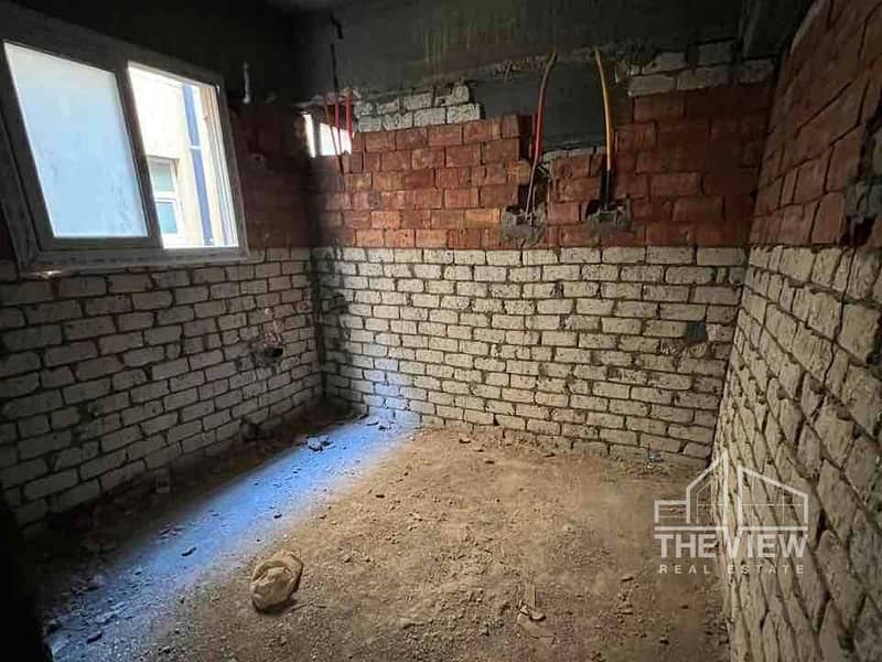 6 11e95657-b5db-4a49-99d3-caba2e13d972. jpg