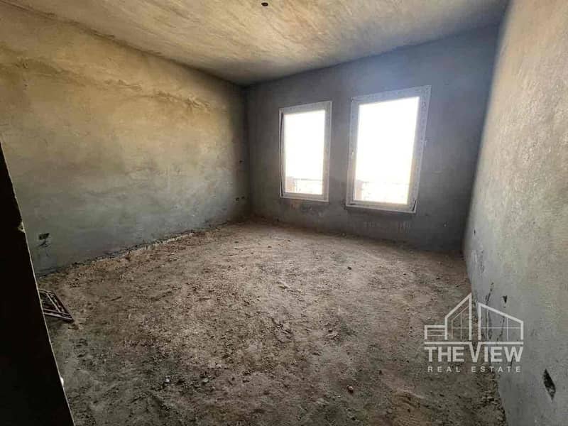 7 74944319-ccf0-4d96-8f88-39aab55e8597. jpg