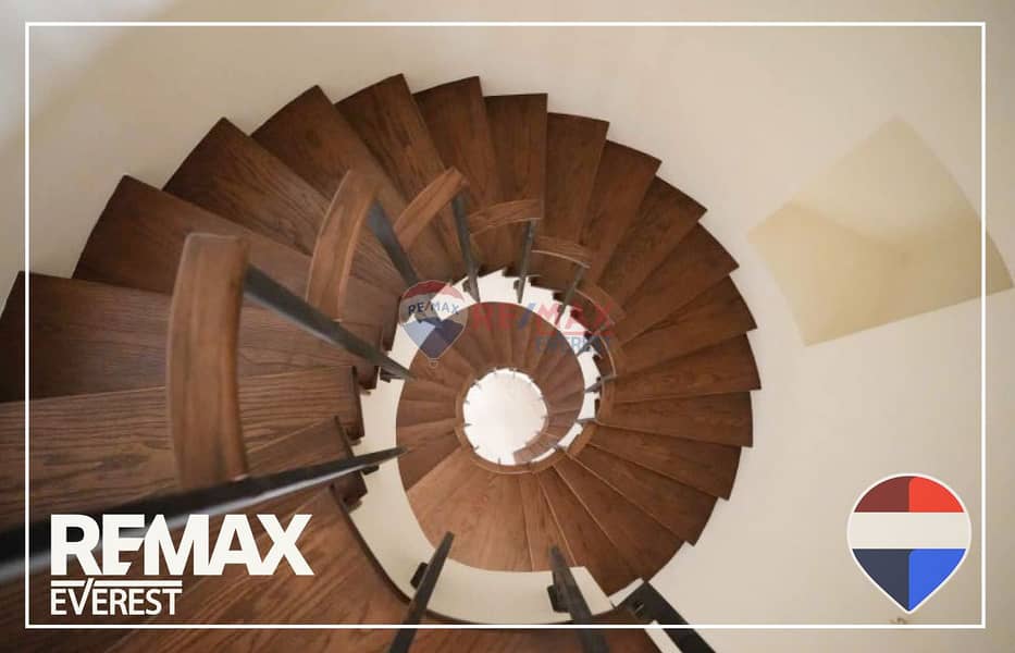 11 WhatsApp Image 2025-11-20 at 1.45. 37 PM. jpeg