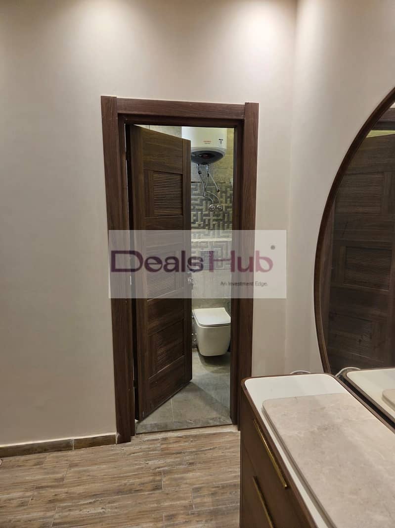 9 5c0c8833-8fa5-4793-9470-f96f207876fe. jpg