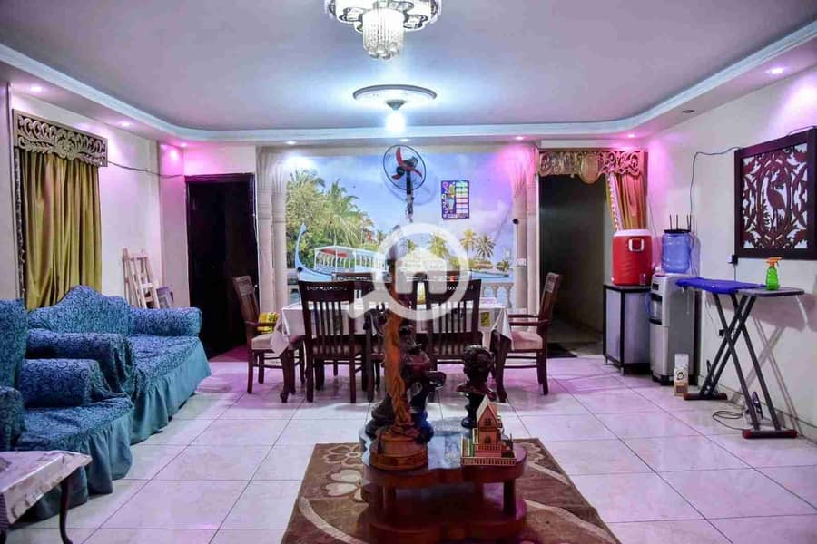 15 f4985d15-523a-4979-ac84-f8fe28bc16fc-1_all_1519. jpg