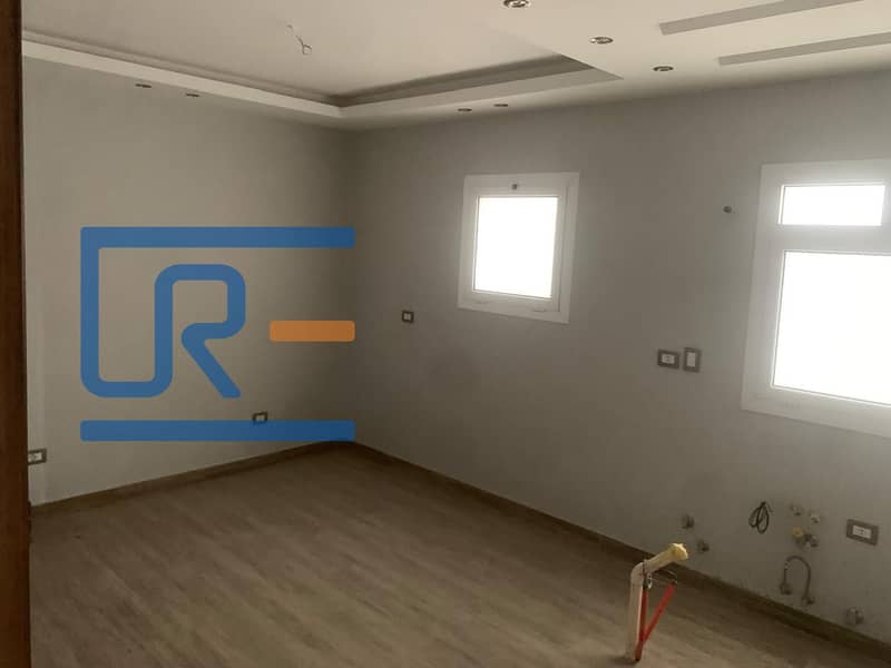 11 f684ec3b-edce-4165-b303-49f201c8ad54. jpg