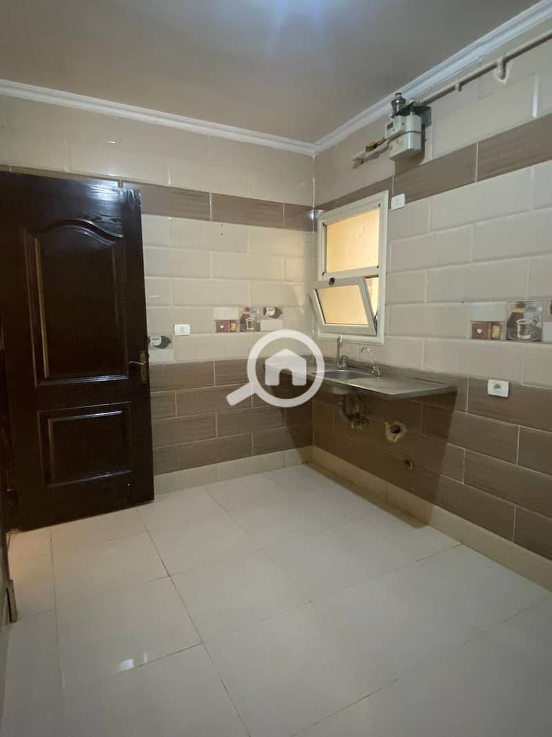 5 WhatsApp Image 2025-11-24 at 10.33. 23_4fde8964. jpg