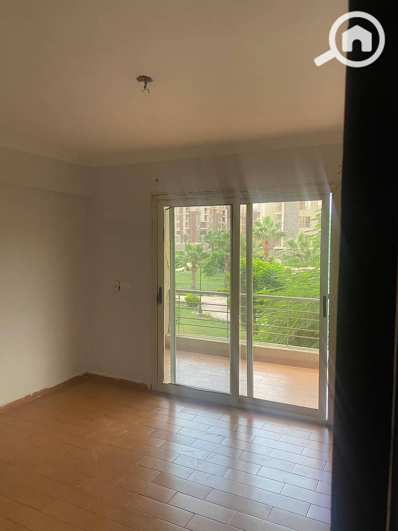 11 WhatsApp Image 2025-11-24 at 10.33. 21_151f8273. jpg