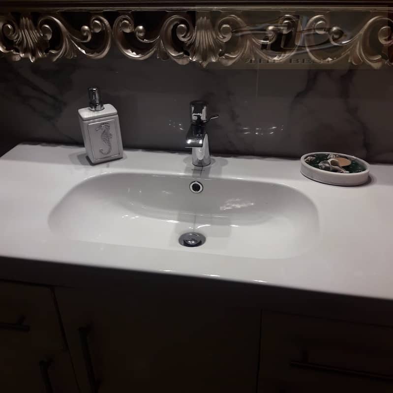 13 d5cdc062-7c3f-4654-9f80-8af50ccf3604. jpeg