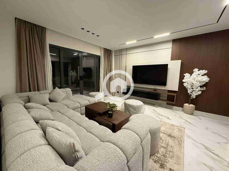 1000558279. jpg 1000558279. jpg