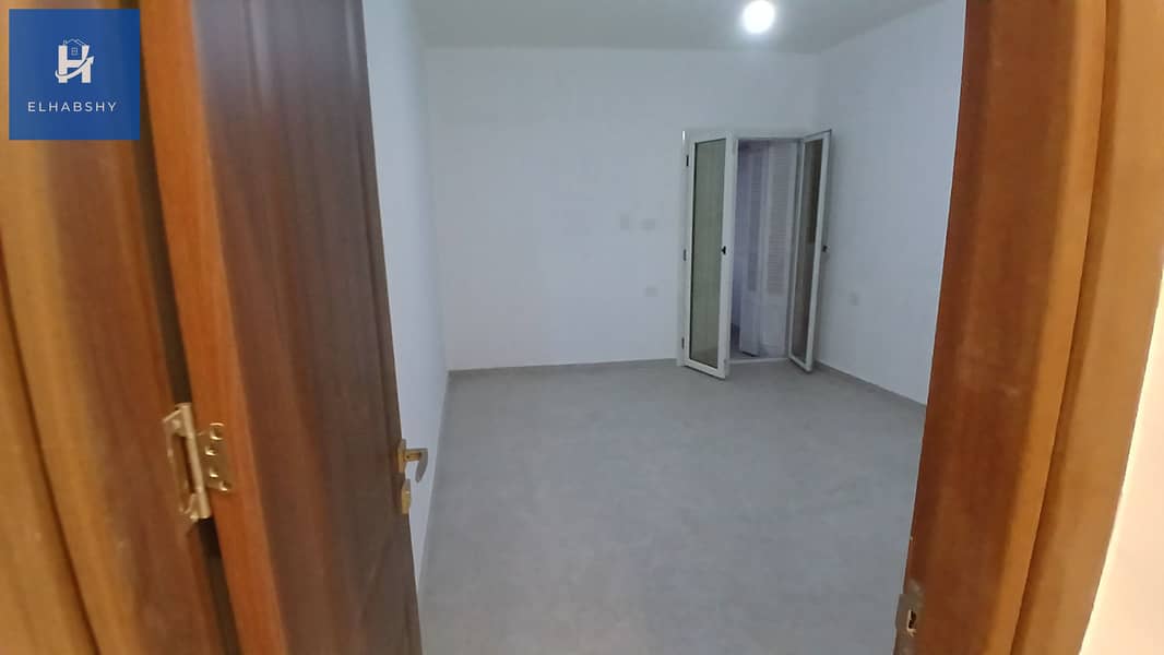 10 شقة للإيجار في العجوزة  158م تفرعات شارع د محمد شاهين ( تطل علي حديقة )    (10). jpg