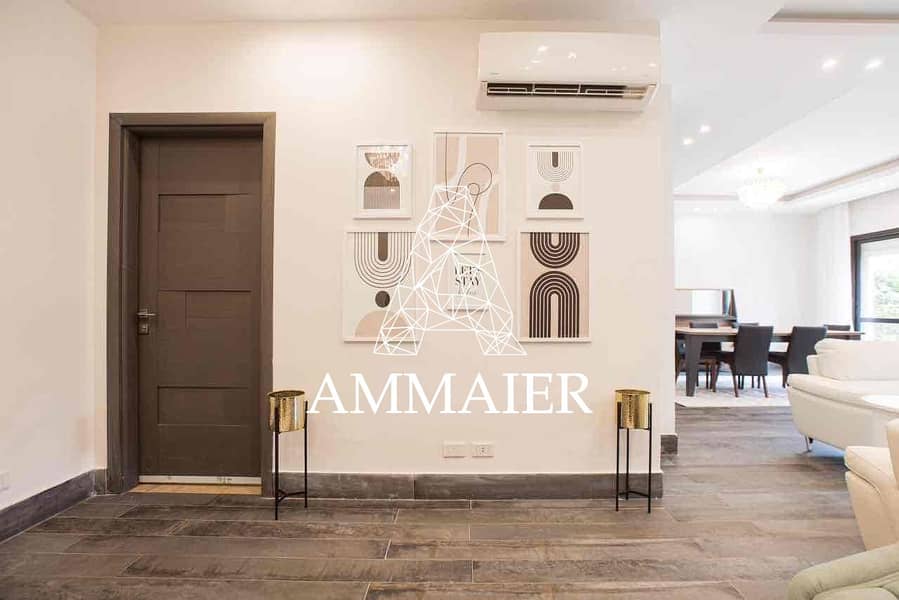 9 56429bca-1eaa-4a9a-88f8-e1c50d86dbab. jpg