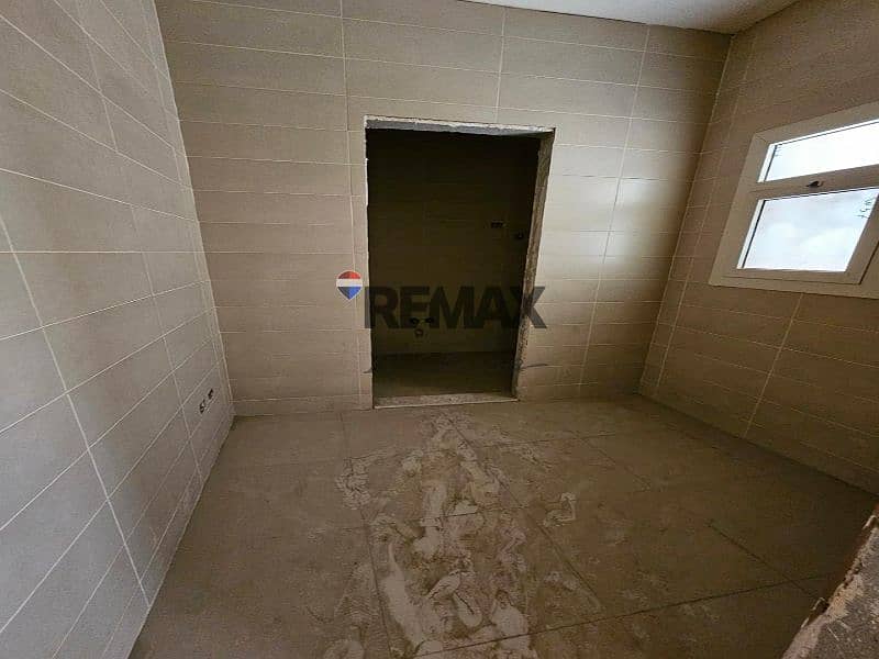 6 6ce02273-6f36-4f9f-8eb4-296e3d49635c. jpg