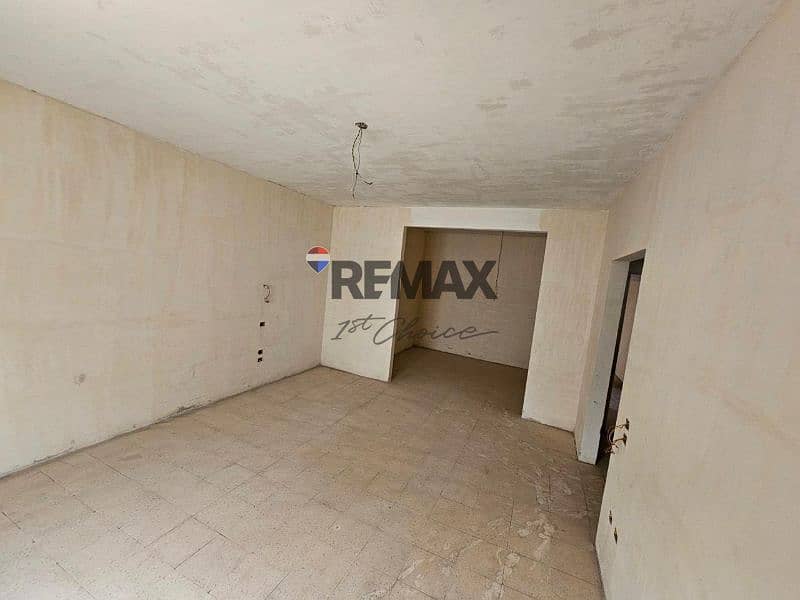 27 be6ffff4-73b5-4c2b-ad50-6bd302707276. jpg