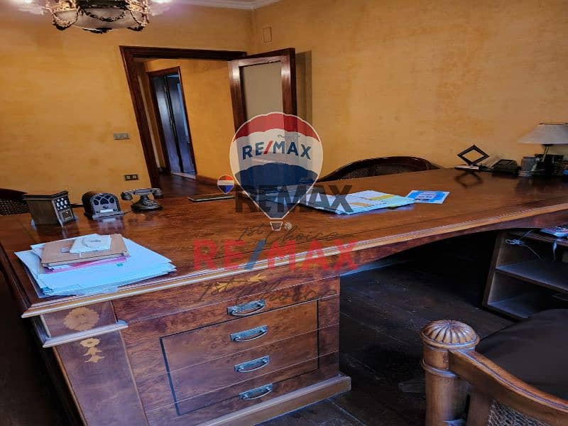 4 43983bb2-a0df-40cc-b474-73aeba4ca124. jpg