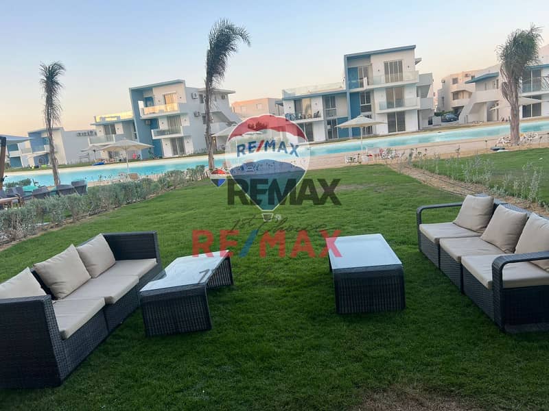 4 4c7020f1-16fa-4567-9197-1052940a3ad0. jpg