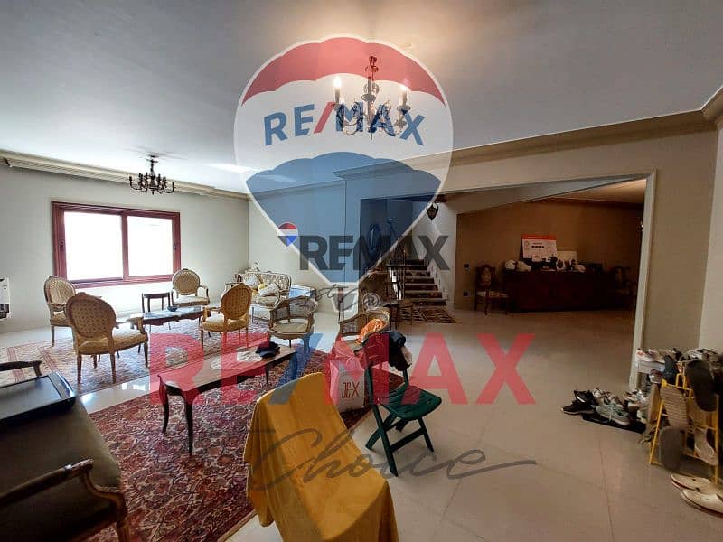 36 e81b264d-acf8-4c1a-b890-5d9dd0ab8758. jpg