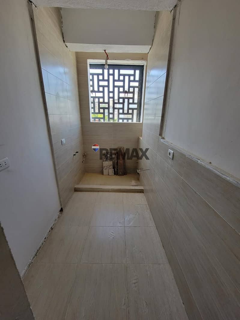 19 90caf566-08e1-4fee-9837-6bf6ca97d52f. jpg