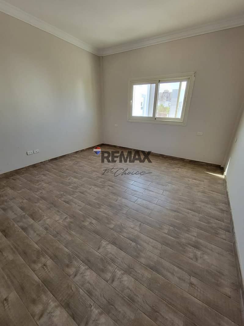 29 ad6410b2-a6bb-45bd-a8d3-ac063aad6ca7. jpg