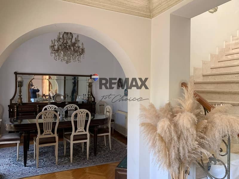 13 d937d3cd-f20b-42cb-baea-a5ff2c4f6c9b. jpg