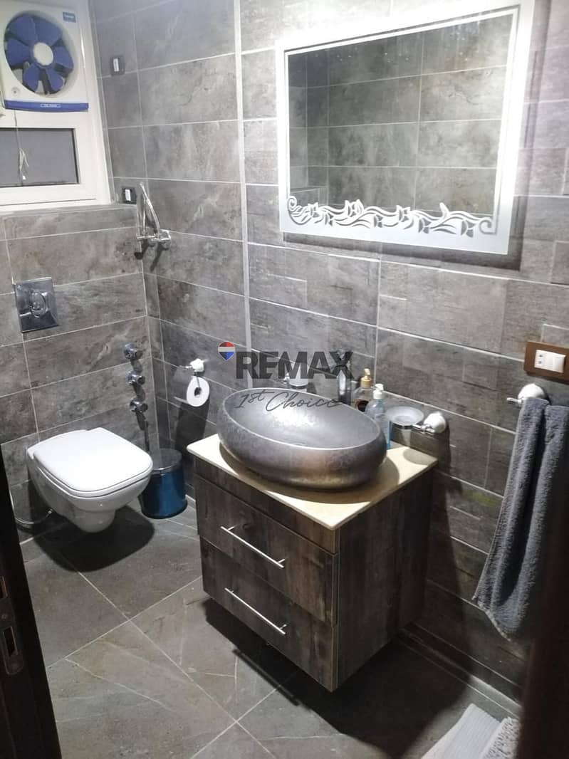 16 fd18c2a4-5c8c-49b8-b9ac-54b91187d1e7. jpg