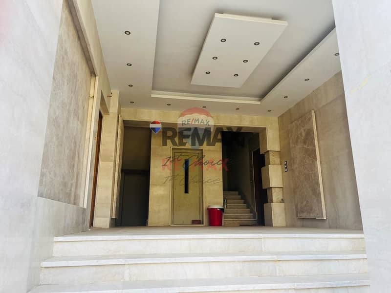 3 f352d8d1-965a-42b2-b410-18cca7e3f426. jpg