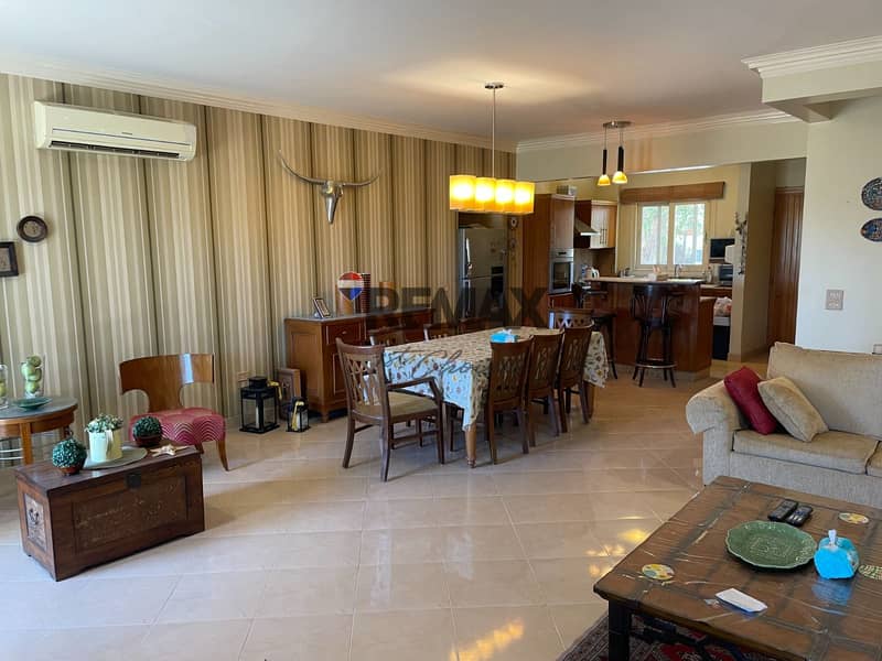 7 ee854d51-9d86-4328-9563-e4b798c7df28. jpg