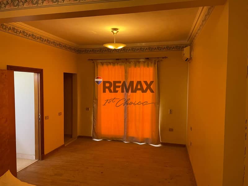 18 cf931d30-275d-4a36-9163-7bd22d1c33c9. jpg