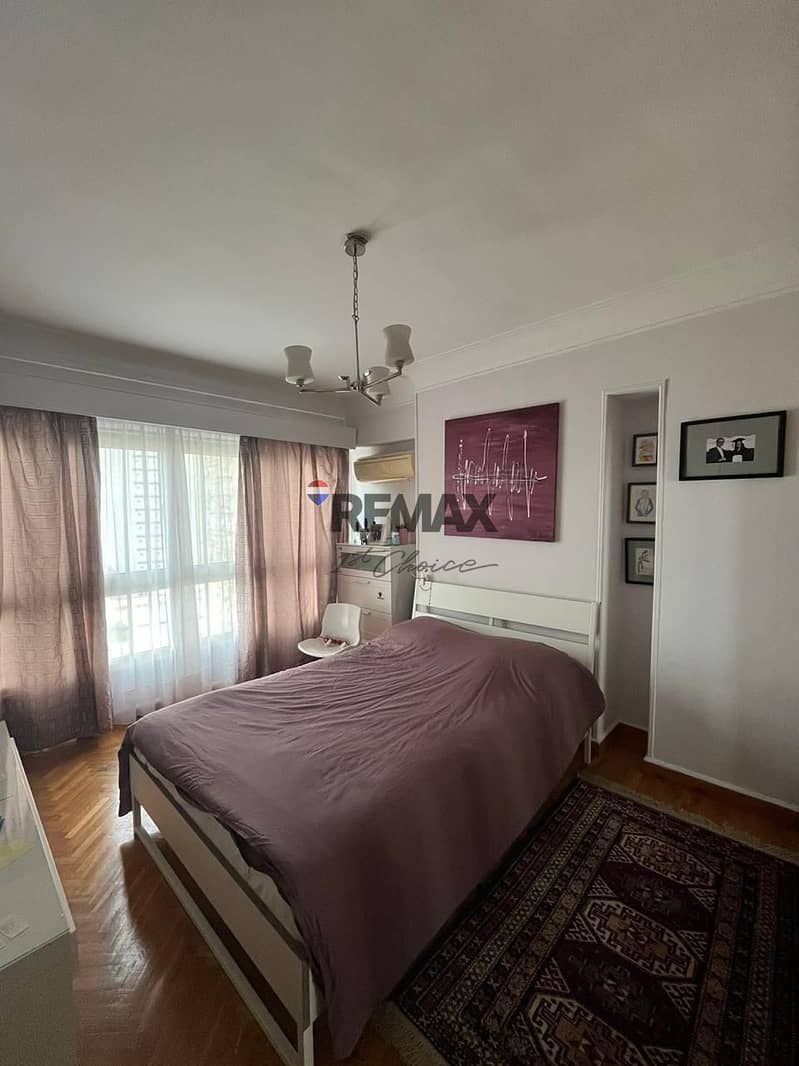 9 b2e5b10c-f8ad-490d-aa35-186d23c56f8b. jpg