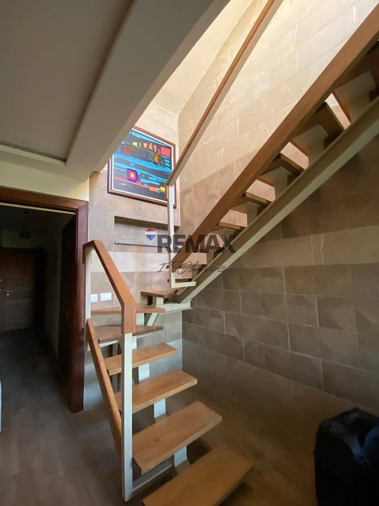 5 50c4a316-d4c9-44ce-affc-dd7cab805f54. jpg