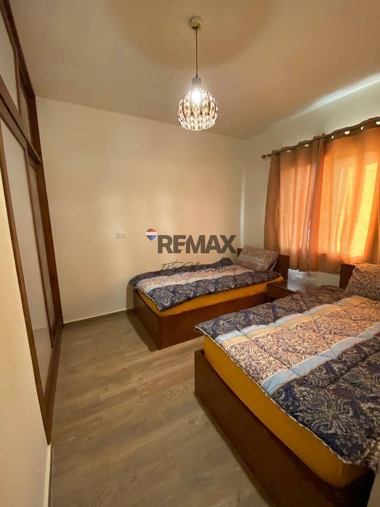 7 b9dd7b17-7cca-4b45-b011-7242b36e39dd. jpg