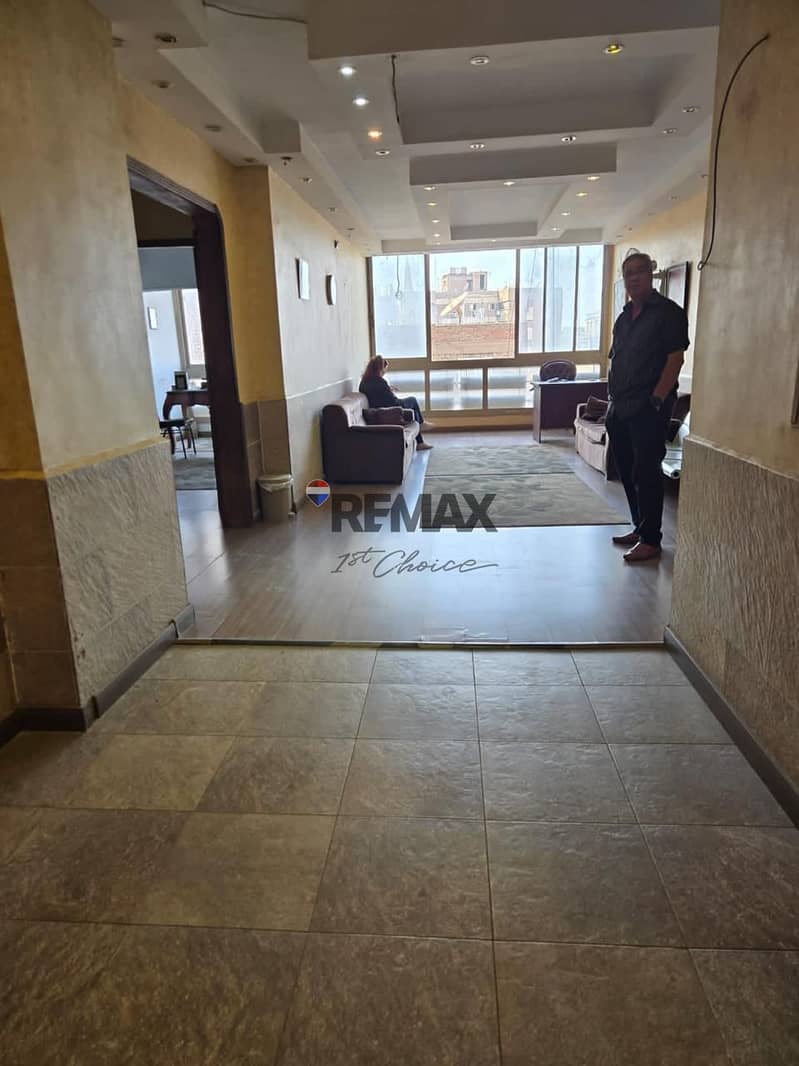 8 cbce3160-61f1-4253-a58e-1c567909ed9f. jpg