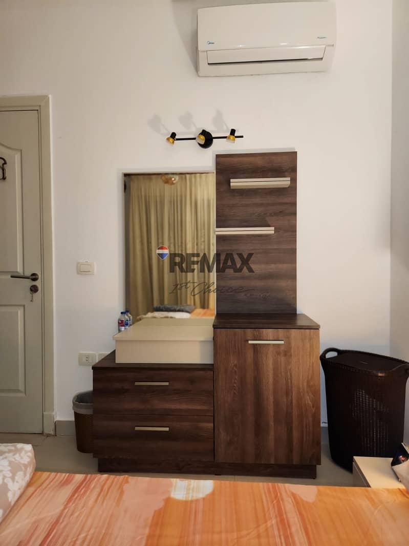 7 6f7c29ac-ce85-4844-9452-ce4247730c23. jpg