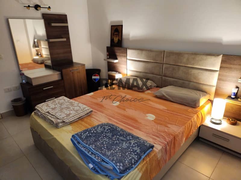 8 6ed3df31-aa3d-4c5b-83a0-b83a02584cfe. jpg