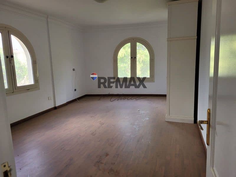 4 24f1d639-4dd7-4240-a2c8-16fb1e2433b6. jpg