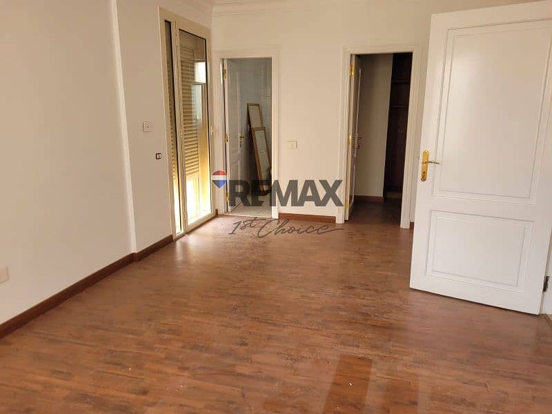 5 1589d6a0-5977-4f82-bbed-4a08784cf0a2. jpg